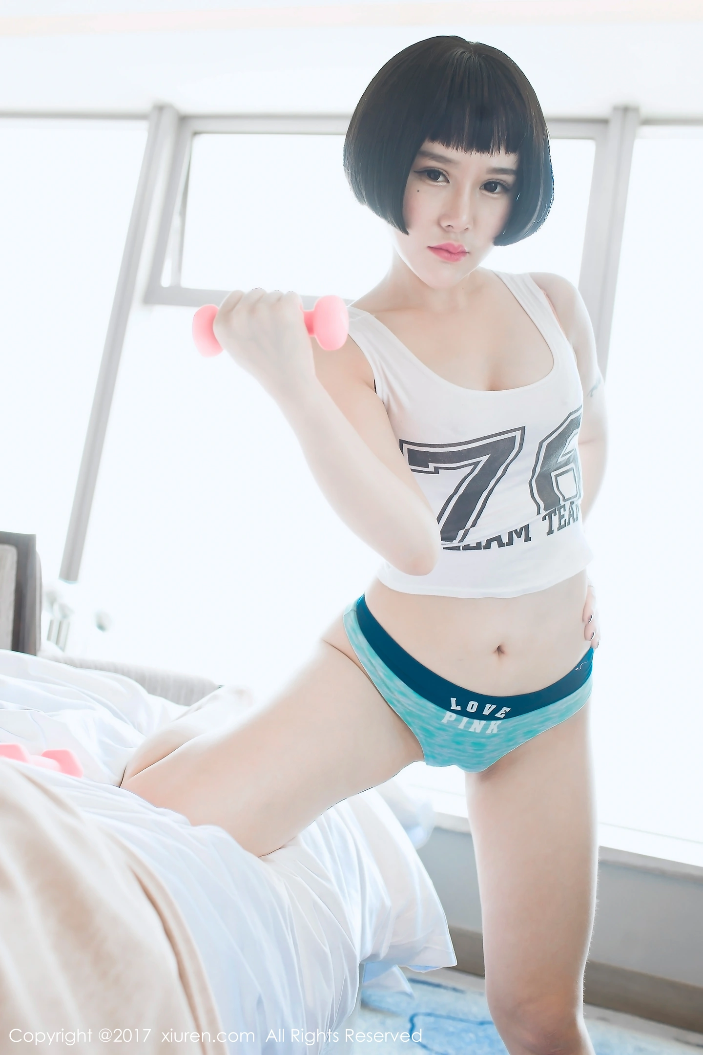 图片[5]-[XiuRen秀人网]VOL.794 嫩模佑熙白色连体开胸死库水秀浑圆美乳完美诱惑写真44P-秀人网官方网站